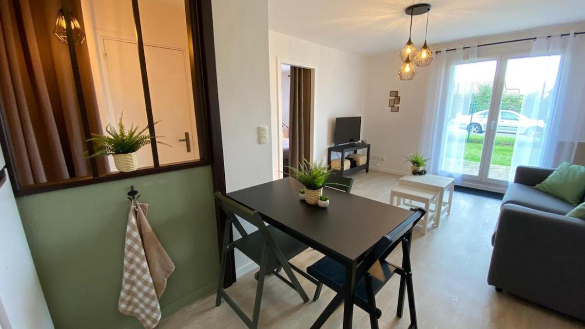 Appartamento Le Sporting Land - Avec Entree Autonome, Parking Prive & Sa Piscine ! - Gaillac Esterno foto